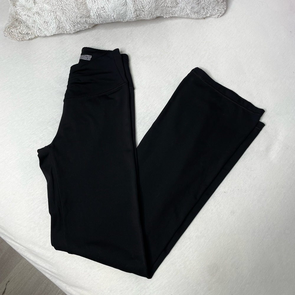 (2 FOR $25) VICTORIAS SECRET YOGA PANTS